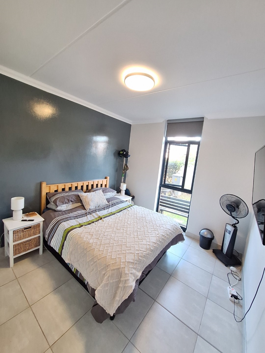 2 Bedroom Property for Sale in Vredekloof Western Cape